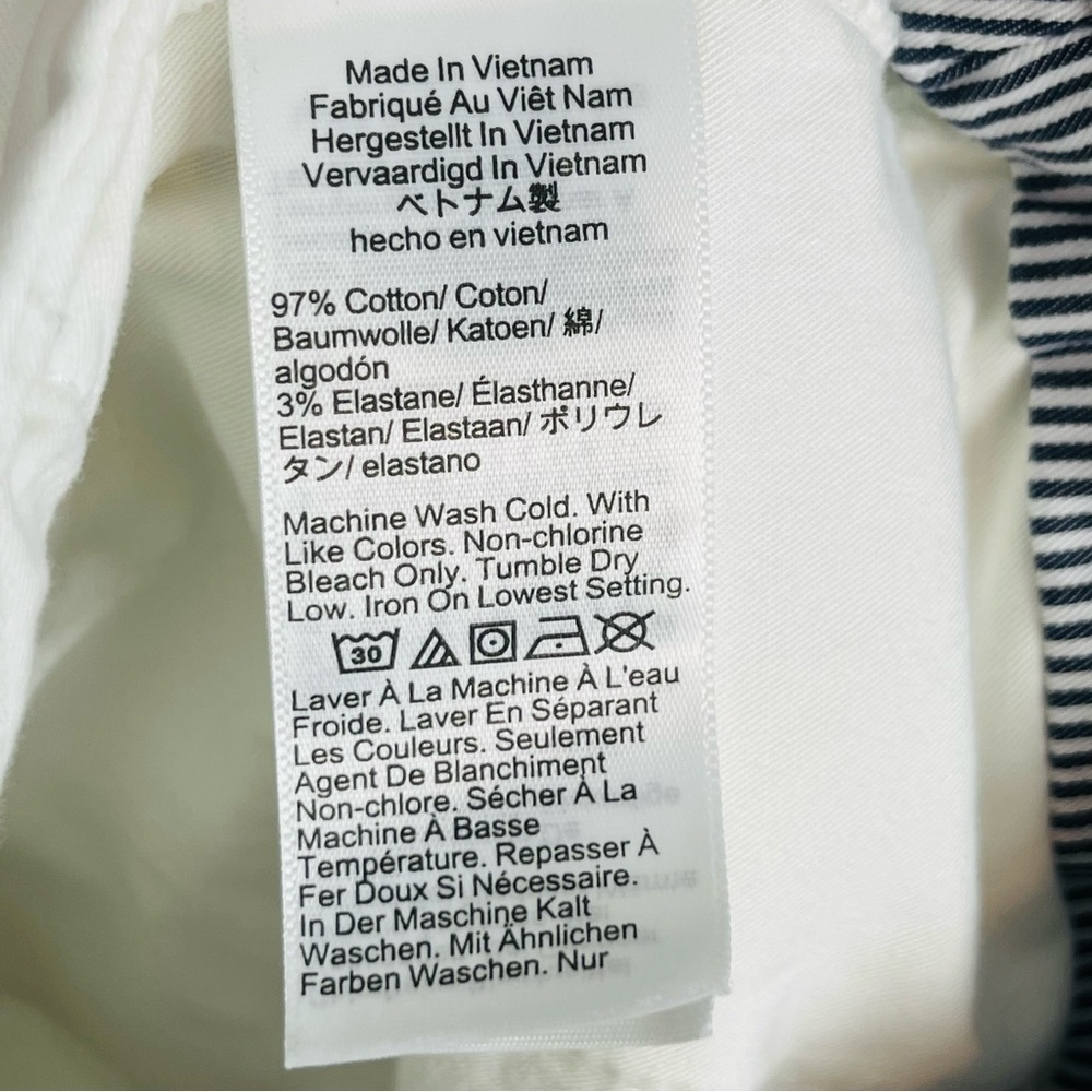 J.Crew white 5" pleated heritage chino cotton blend shorts, size 16. - Picture 6 of 7